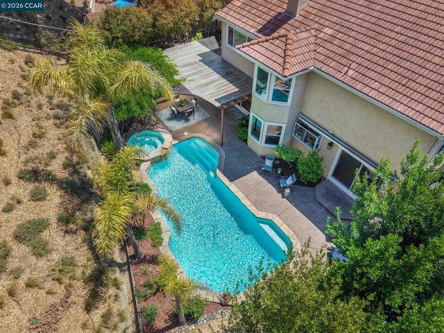 143 Mount Kennedy Dr, Martinez, CA 94553