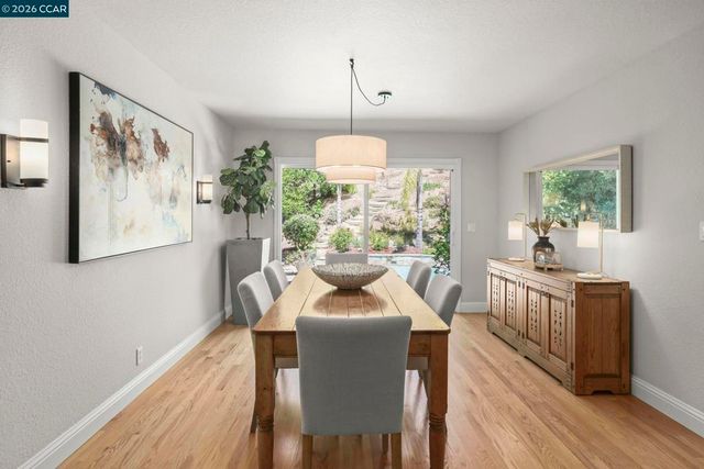143 Mount Kennedy Dr, Martinez, CA 94553