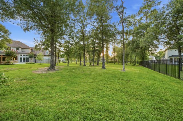 27810 Quiet Sky Place Drive, Spring, TX 77386