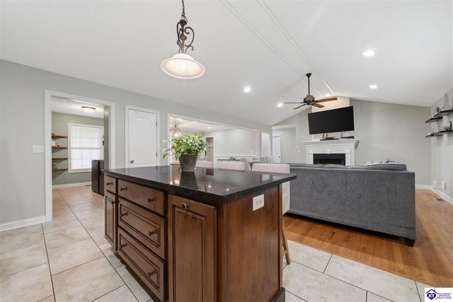 16 Brentwood Drive, Elizabethtown, KY 42701