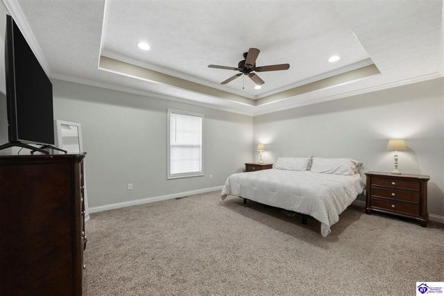 16 Brentwood Drive, Elizabethtown, KY 42701