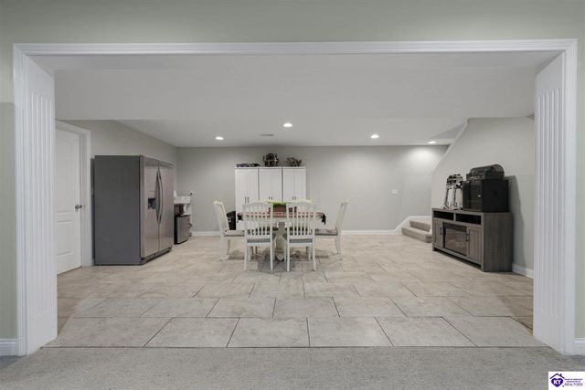 16 Brentwood Drive, Elizabethtown, KY 42701