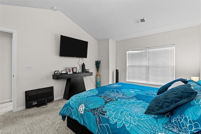 3033 Renaissance Parkway, Jamestown, NC 27282