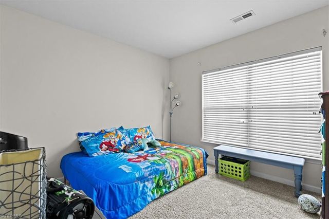 3033 Renaissance Parkway, Jamestown, NC 27282
