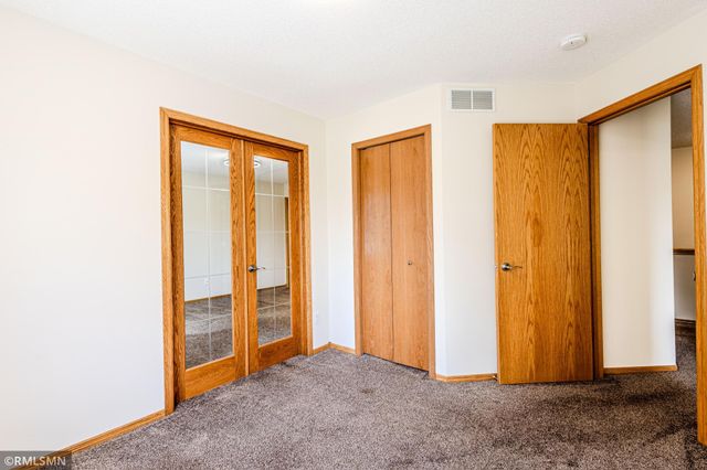 12255 Zealand Avenue N, Champlin, MN 55316