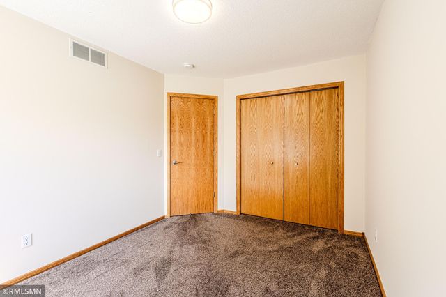 12255 Zealand Avenue N, Champlin, MN 55316
