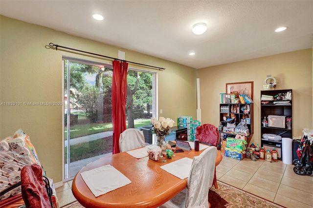 8956 SW 18th St 1106, Miramar, FL 33025