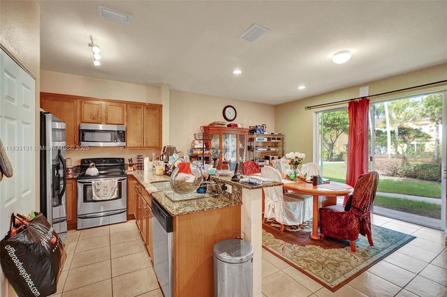 8956 SW 18th St 1106, Miramar, FL 33025