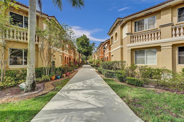 8956 SW 18th St 1106, Miramar, FL 33025