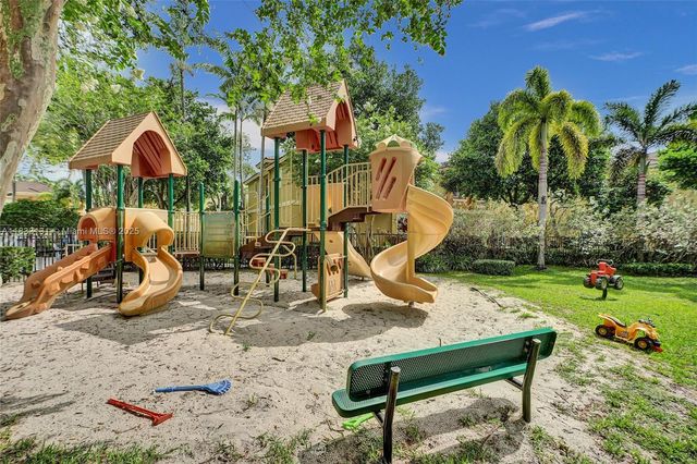 8956 SW 18th St 1106, Miramar, FL 33025