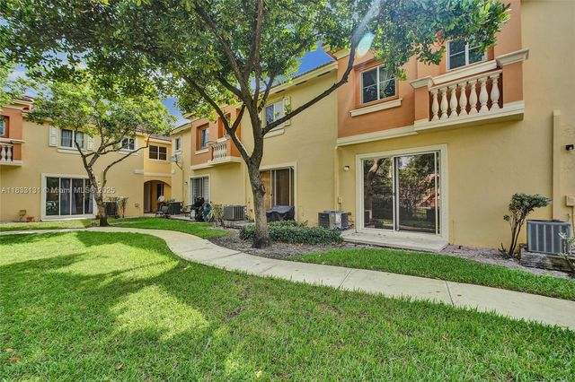 8956 SW 18th St 1106, Miramar, FL 33025