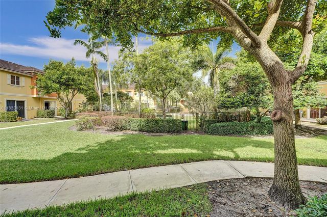 8956 SW 18th St 1106, Miramar, FL 33025