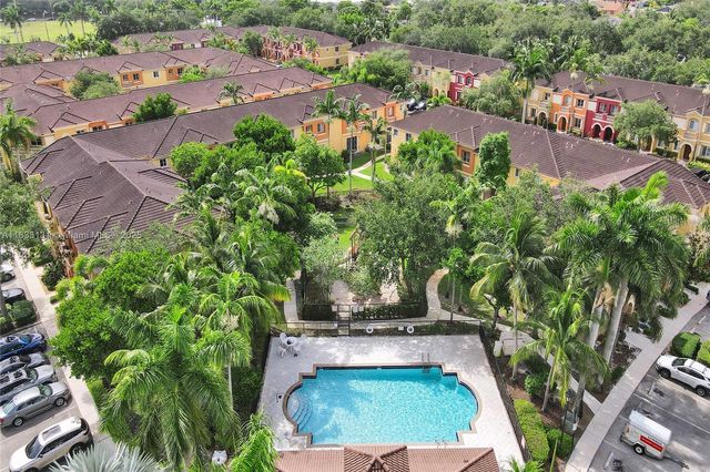 8956 SW 18th St 1106, Miramar, FL 33025