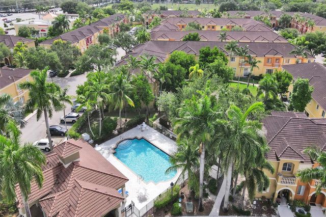 8956 SW 18th St 1106, Miramar, FL 33025