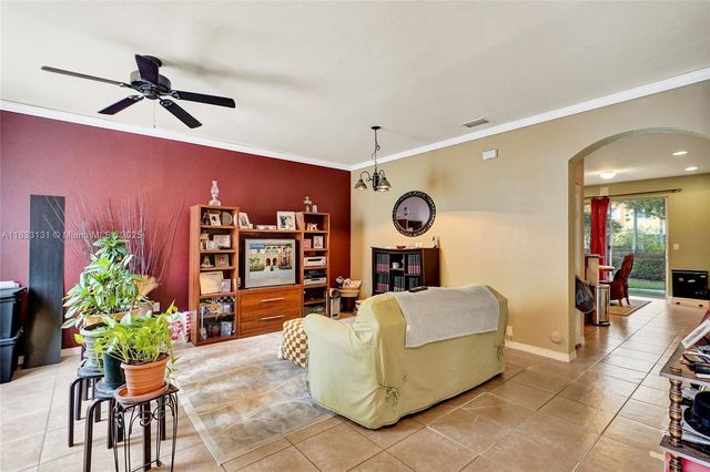 8956 SW 18th St 1106, Miramar, FL 33025