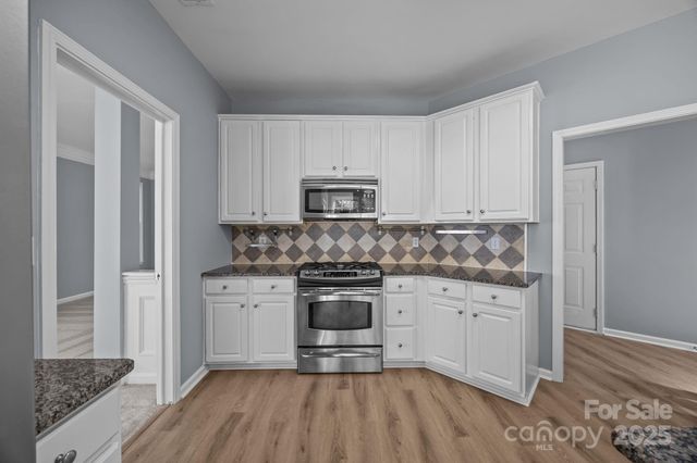 7716 Beaker Court, Charlotte, NC 28269