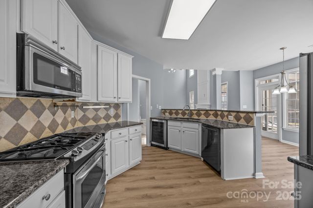 7716 Beaker Court, Charlotte, NC 28269