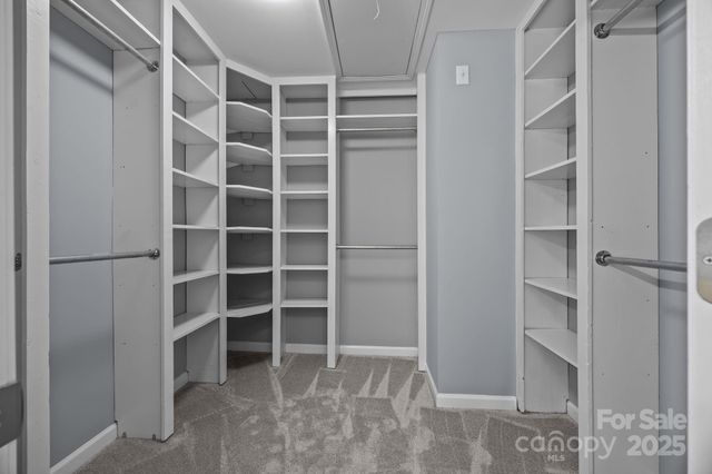 7716 Beaker Court, Charlotte, NC 28269