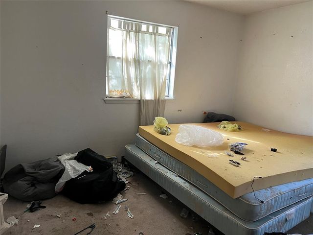 325 Cherryvale Road, Edmond, OK 73003