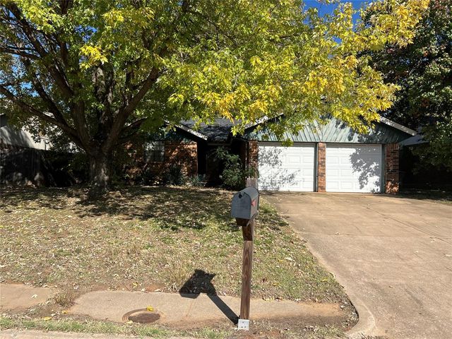 325 Cherryvale Road, Edmond, OK 73003