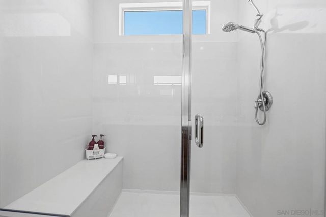 11885 Discovery Ct, Corona, CA 92883