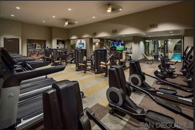 11885 Discovery Ct, Corona, CA 92883