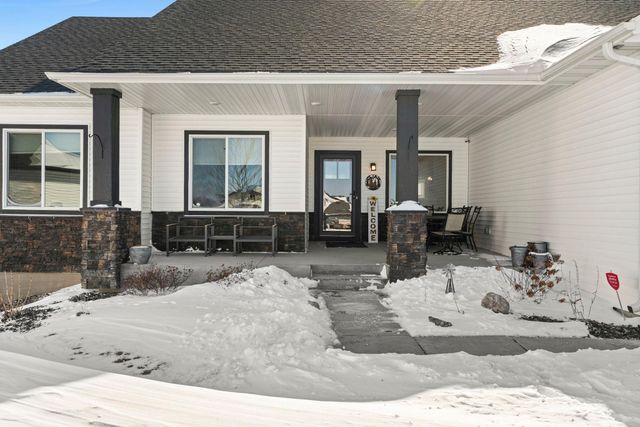 9758 Jordan Court NE, Hanover, MN 55341