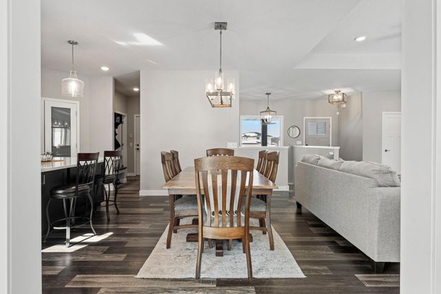 9758 Jordan Court NE, Hanover, MN 55341