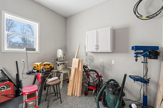 9758 Jordan Court NE, Hanover, MN 55341