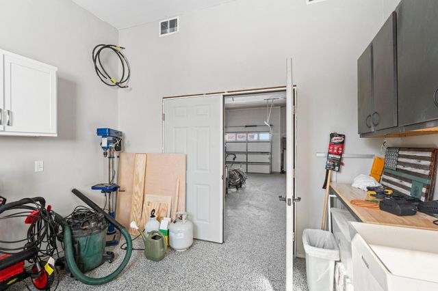 9758 Jordan Court NE, Hanover, MN 55341