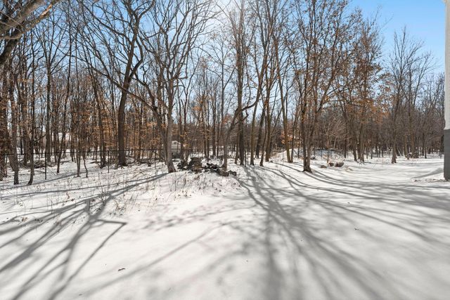 9758 Jordan Court NE, Hanover, MN 55341