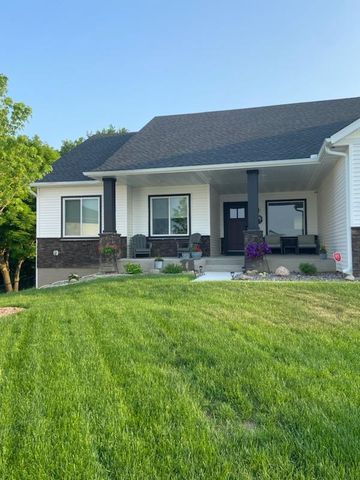 9758 Jordan Court NE, Hanover, MN 55341