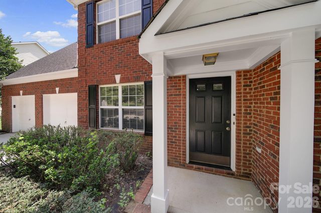 11343 Fox Hill Drive, Charlotte, NC 28269