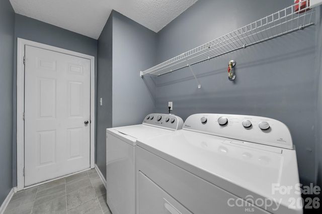 11343 Fox Hill Drive, Charlotte, NC 28269