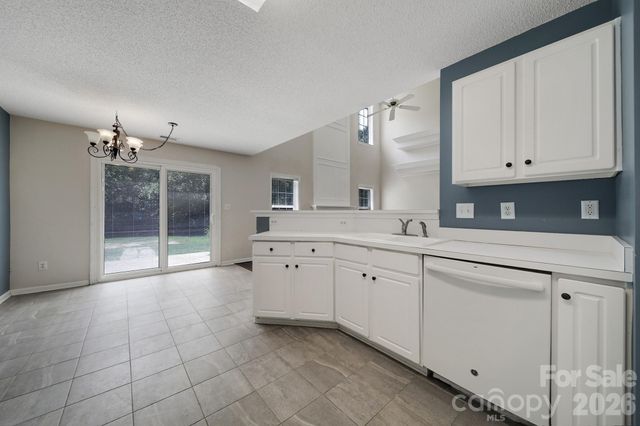 11343 Fox Hill Drive, Charlotte, NC 28269