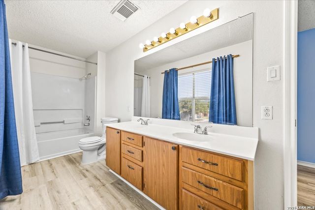 9206 Dancove Dr, San Antonio, TX 78250