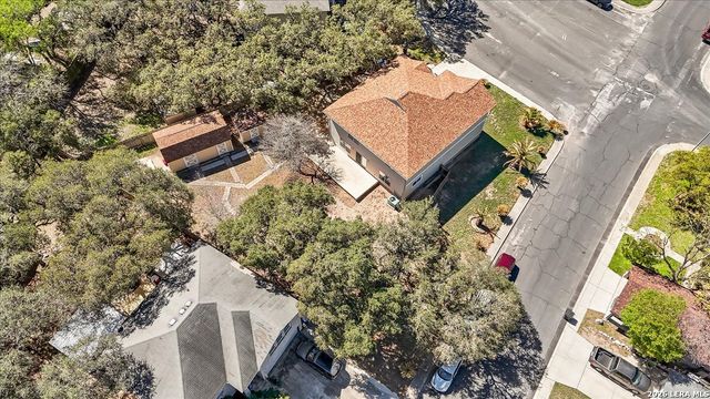 9206 Dancove Dr, San Antonio, TX 78250