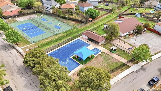 9206 Dancove Dr, San Antonio, TX 78250