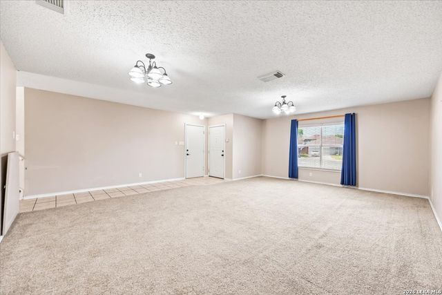 9206 Dancove Dr, San Antonio, TX 78250