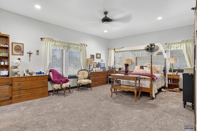 13504 FRONTIER LOOP, Piedmont, SD 57769