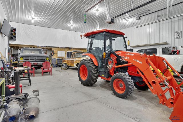 13504 FRONTIER LOOP, Piedmont, SD 57769