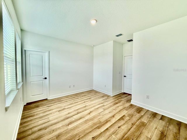 2031 WILD HERON COURT, Valrico, FL 33596