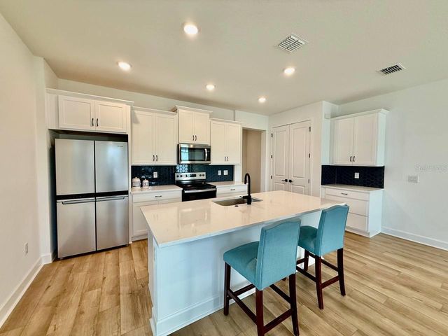 2031 WILD HERON COURT, Valrico, FL 33596