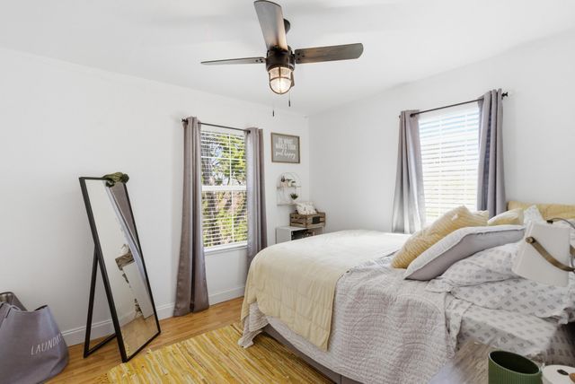 1205 Comanche Cove Drive, Granbury, TX 76048