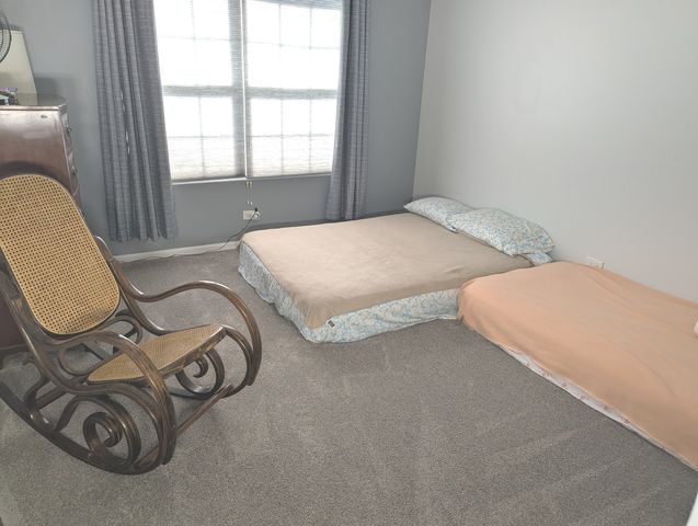 39811 N Long Drive 2, Antioch, IL 60002