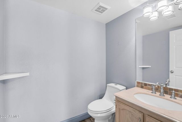 1575 S PENNINGTON Drive, Chandler, AZ 85286