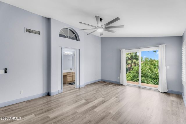 1575 S PENNINGTON Drive, Chandler, AZ 85286