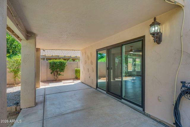1575 S PENNINGTON Drive, Chandler, AZ 85286
