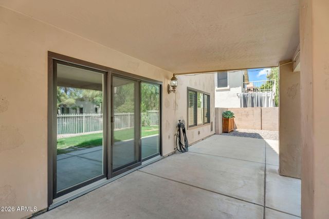 1575 S PENNINGTON Drive, Chandler, AZ 85286