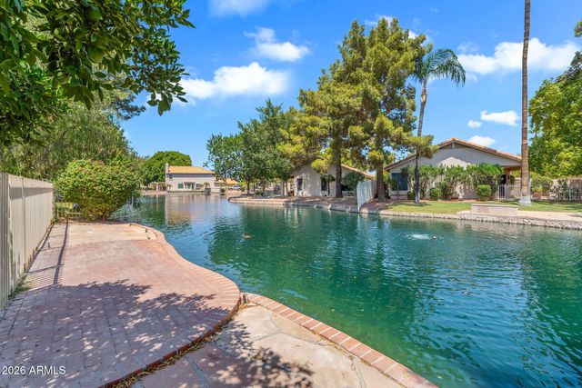 1575 S PENNINGTON Drive, Chandler, AZ 85286